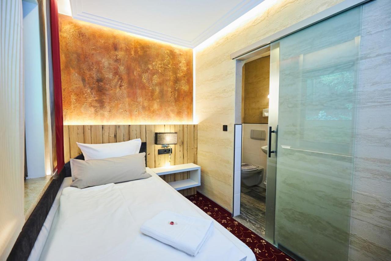 Flair-Waldhotel Mellestollen Saalfeld Saale Ngoại thất bức ảnh